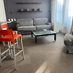 Baszta 7 Plaszczy, Panienska Διαμέρισμα
